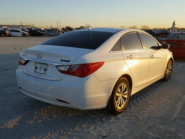 5NPEB4AC5CH415063 - 2012 HYUNDAI SONATA GLS WHITE photo 4