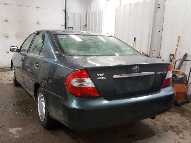 4T1BE32K12U542807 - 2002 TOYOTA CAMRY LE GREEN photo 3