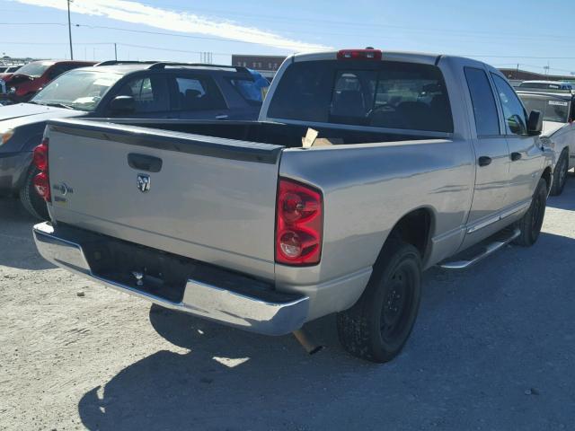 1D7HA18N78J241913 - 2008 DODGE RAM 1500 S SILVER photo 4