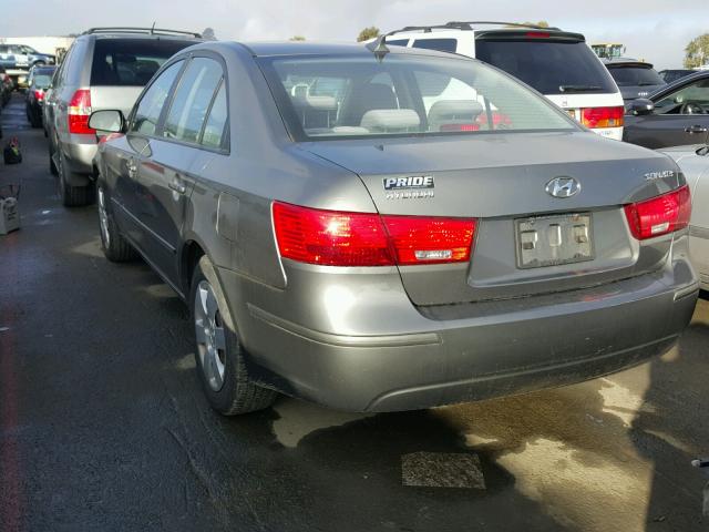 5NPET4AC1AH588914 - 2010 HYUNDAI SONATA GLS GRAY photo 3