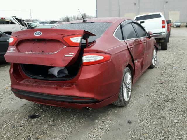 3FA6P0HD1FR241996 - 2015 FORD FUSION SE MAROON photo 4