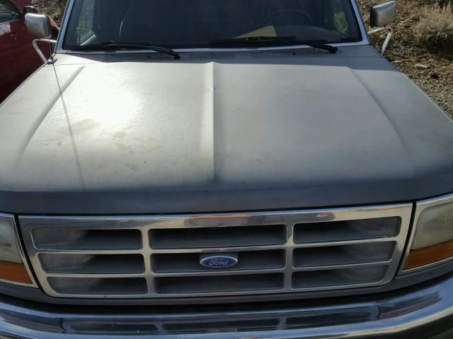 1FTEX14H5NKB10657 - 1992 FORD F150 GRAY photo 7