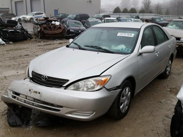 4T1BE32K73U777939 - 2003 TOYOTA CAMRY LE SILVER photo 2