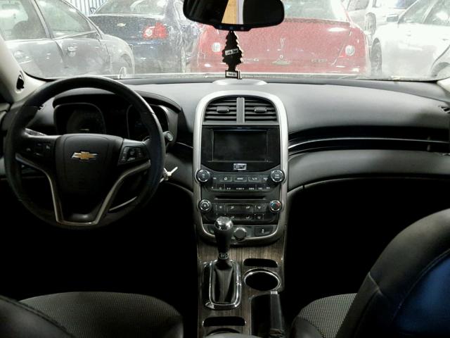 1G11C5SL8EF275628 - 2014 CHEVROLET MALIBU 1LT ვერცხლისფერი ფოტო 9