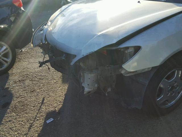 4T1BE32K22U074991 - 2002 TOYOTA CAMRY LE TAN photo 9