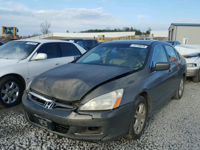 1HGCM56806A108456 - 2006 HONDA ACCORD EX GRAY photo 2