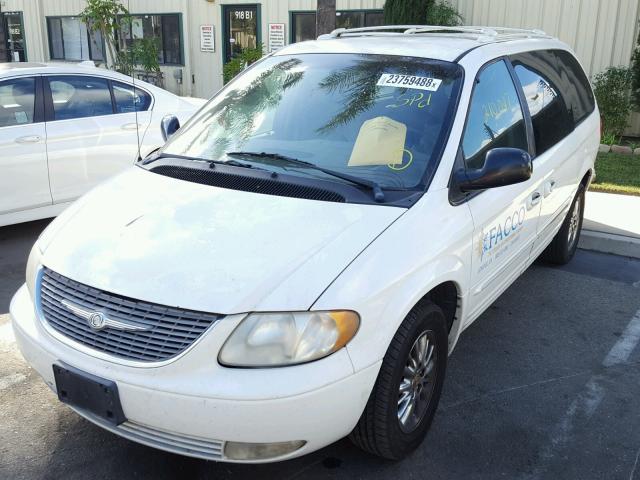 2C8GP64L42R567160 - 2002 CHRYSLER TOWN & COU WHITE photo 2