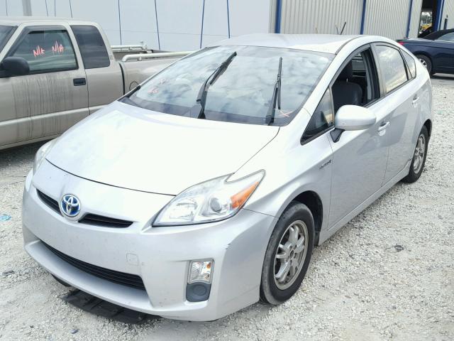 JTDKN3DU3B1364984 - 2011 TOYOTA PRIUS SILVER photo 2