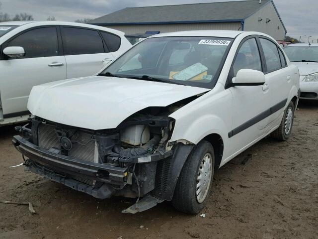 KNADE123876189601 - 2007 KIA RIO BASE WHITE photo 2