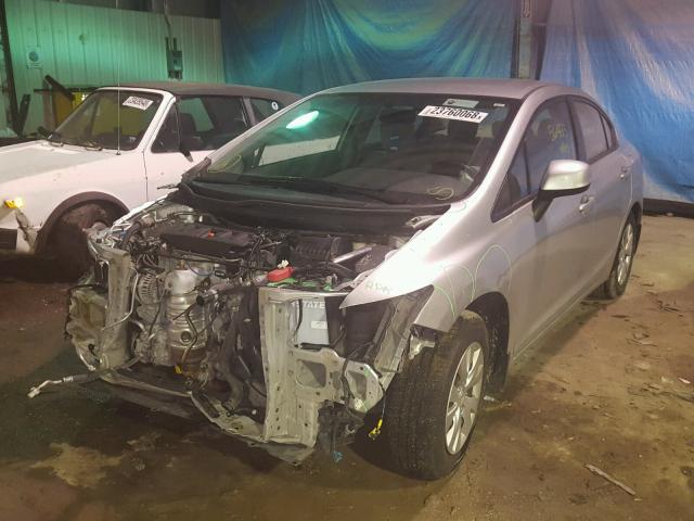 19XFB2F55CE074867 - 2012 HONDA CIVIC LX SILVER photo 2