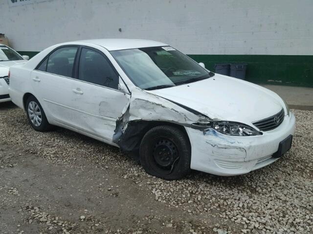 4T1BE32K85U536359 - 2005 TOYOTA CAMRY LE WHITE photo 1