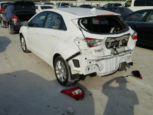 KMHD35LE9DU093902 - 2013 HYUNDAI ELANTRA GT WHITE photo 3