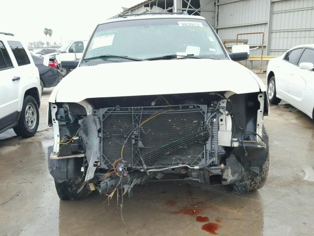 1FMJU1K51AEA07644 - 2010 FORD EXPEDITION WHITE photo 9