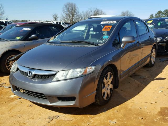 2HGFA1F56AH540385 - 2010 HONDA CIVIC LX GRAY photo 2