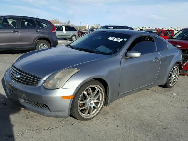 JNKCV54E15M411715 - 2005 INFINITI G35 SILVER photo 2