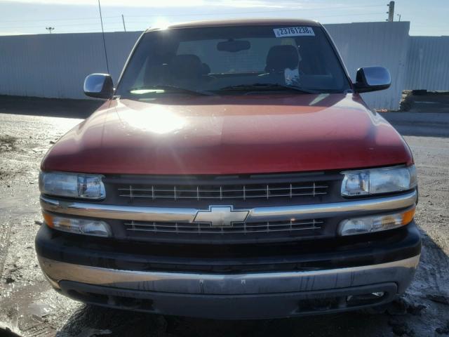 1GCEK19T2YE256481 - 2000 CHEVROLET SILVERADO RED photo 9