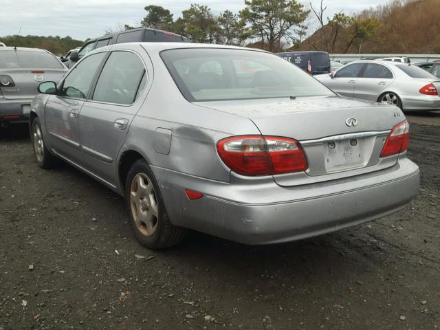 JNKCA31A7YT208887 - 2000 INFINITI I30 SILVER photo 3