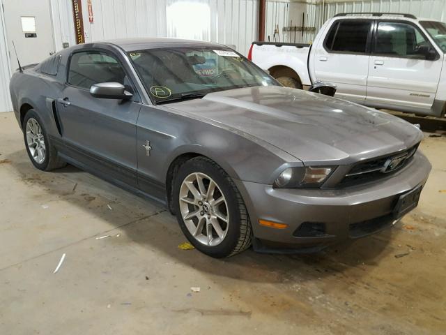 1ZVBP8AN1A5119822 - 2010 FORD MUSTANG SILVER photo 1