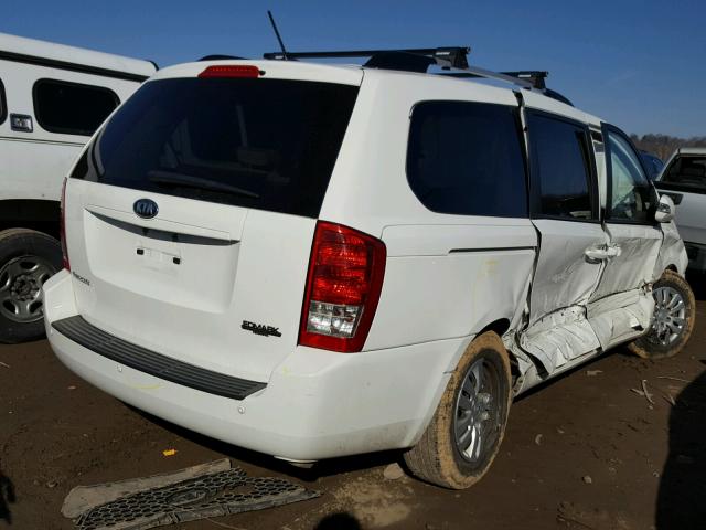 KNDMG4C7XC6445957 - 2012 KIA SEDONA LX WHITE photo 4