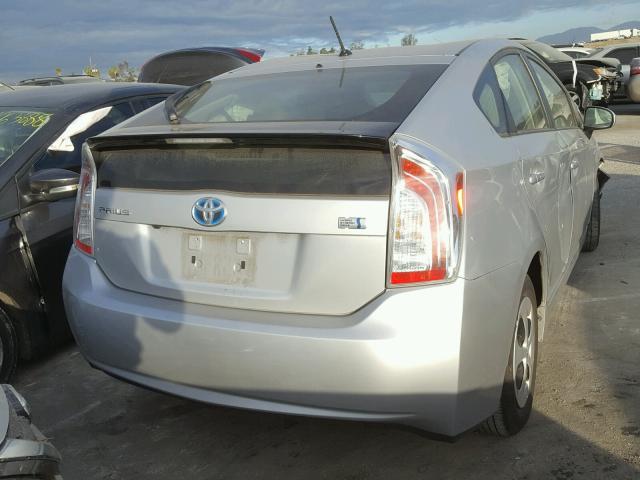 JTDKN3DU4F0460182 - 2015 TOYOTA PRIUS SILVER photo 4