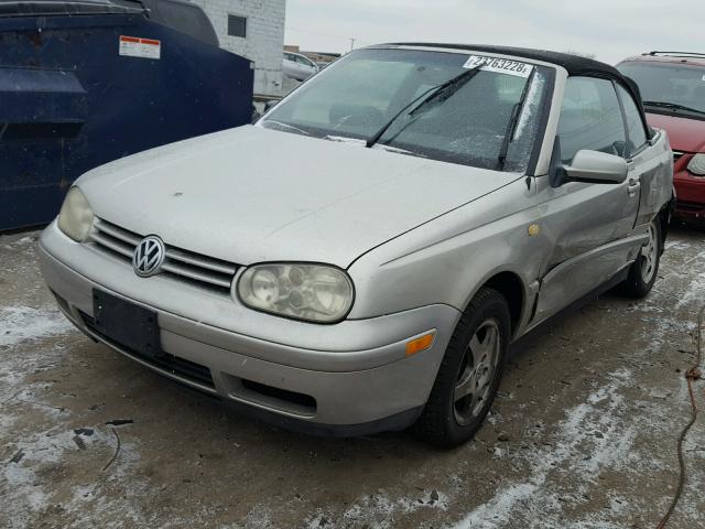 3VWDC21V7YM800928 - 2000 VOLKSWAGEN CABRIO GLS SILVER photo 2