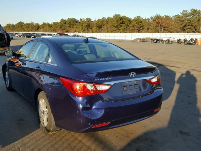 5NPEB4AC5DH630752 - 2013 HYUNDAI SONATA GLS BLUE photo 3