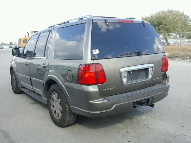 5LMFU28R83LJ12599 - 2003 LINCOLN NAVIGATOR GRAY photo 3