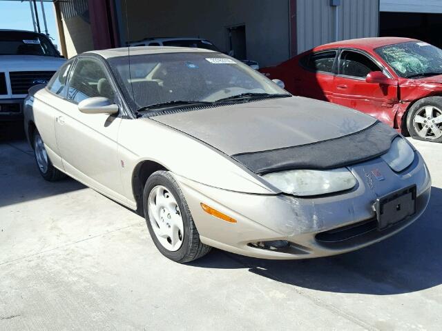 1G8ZY12741Z240028 - 2001 SATURN SC2 GOLD photo 1