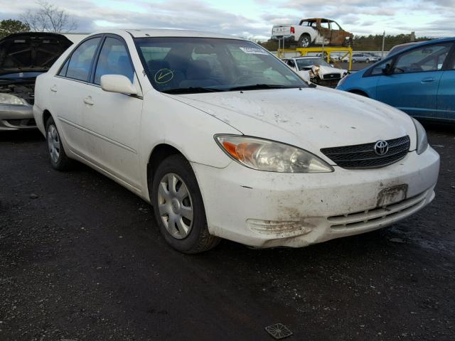 4T1BE32K02U080997 - 2002 TOYOTA CAMRY LE WHITE photo 1