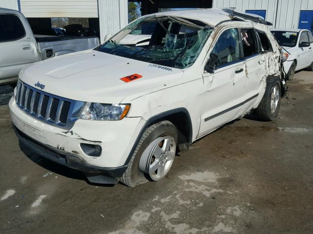 1C4RJEAG4CC162522 - 2012 JEEP GRAND CHER WHITE photo 2