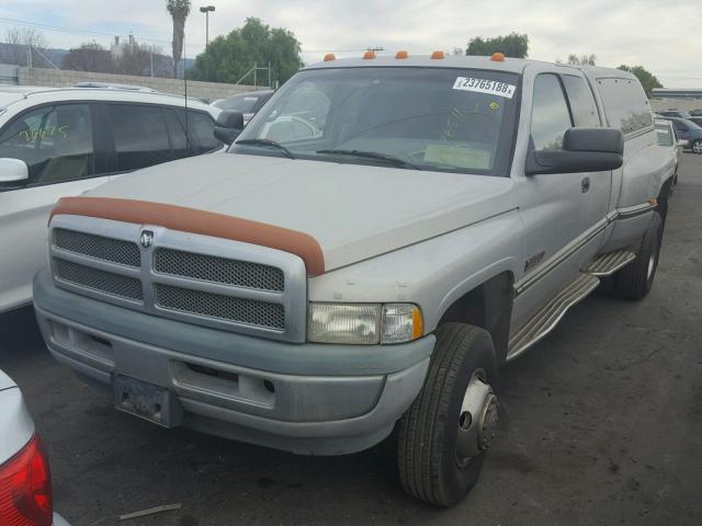 3B7MF33D4VM596864 - 1997 DODGE RAM 3500 SILVER photo 2