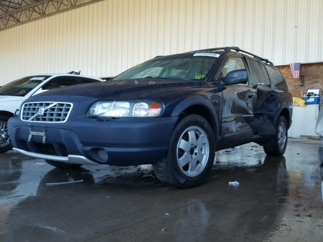 YV1SZ59H641170734 - 2004 VOLVO XC70 BLUE photo 2