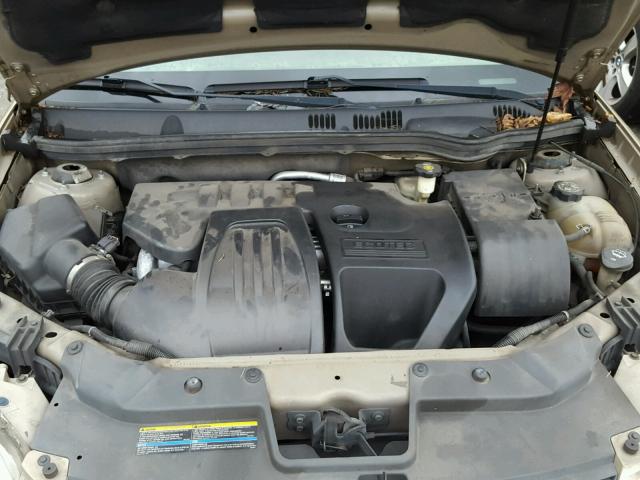 1G1AK52F157635698 - 2005 CHEVROLET COBALT GOLD photo 7