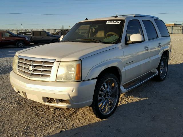 1GYEK63N93R299931 - 2003 CADILLAC ESCALADE L WHITE photo 2