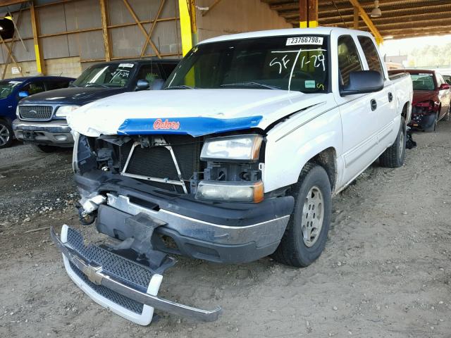 2GCEC13T941376439 - 2004 CHEVROLET SILVERADO WHITE photo 2