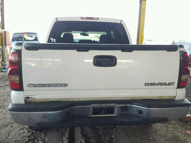 2GCEC13T941376439 - 2004 CHEVROLET SILVERADO WHITE photo 9