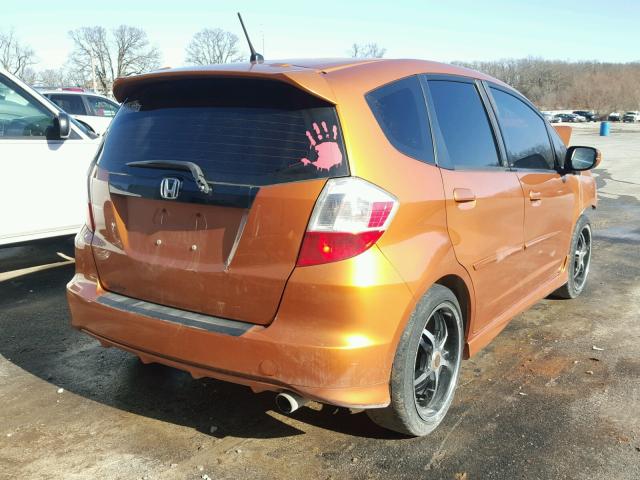 JHMGE8H47AS000913 - 2010 HONDA FIT SPORT ORANGE photo 4