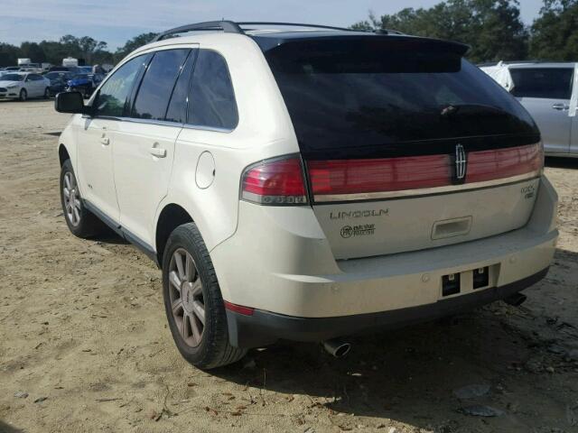 2LMDU88C97BJ09777 - 2007 LINCOLN MKX WHITE photo 3