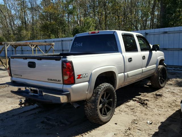 2GCEK13T551113739 - 2005 CHEVROLET SILVERADO SILVER photo 4