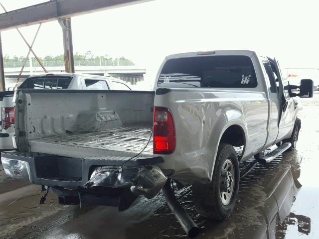 1FTSX20R88EE15242 - 2008 FORD F250 SUPER WHITE photo 4