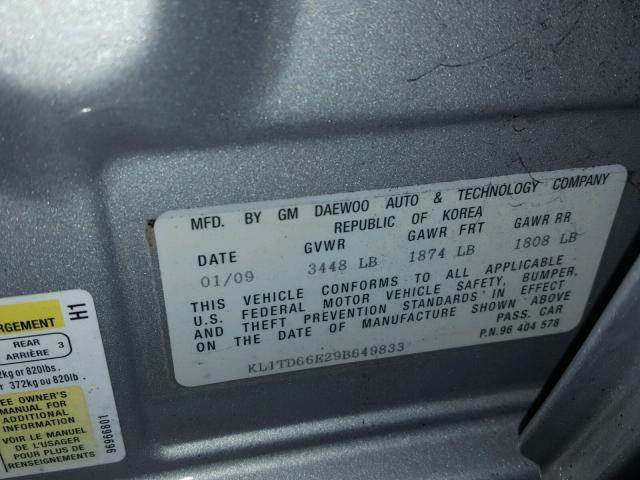 KL1TD66E29B649833 - 2009 CHEVROLET AVEO LS SILVER photo 10