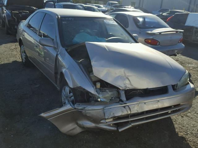 4T1BG22K11U061040 - 2001 TOYOTA CAMRY CE GOLD photo 1