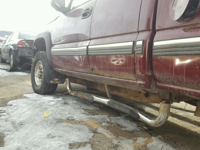 1GCHK29U51E133629 - 2001 CHEVROLET SILVERADO MAROON photo 9