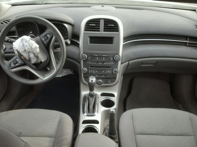 1G11B5SL8FF114233 - 2015 CHEVROLET MALIBU LS SILVER photo 9