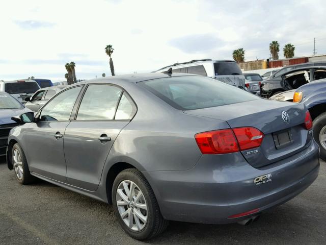 3VWDZ7AJ3BM376972 - 2011 VOLKSWAGEN JETTA SE GRAY photo 3