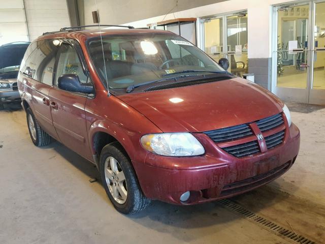 2D4GP44L27R314631 - 2007 DODGE GRAND CARA RED photo 1