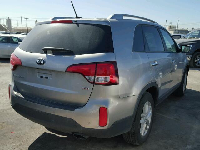 5XYKT3A6XEG550280 - 2014 KIA SORENTO LX SILVER photo 4