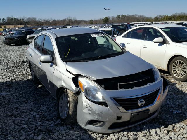 3N1CN7AP8CL895539 - 2012 NISSAN VERSA S SILVER photo 1