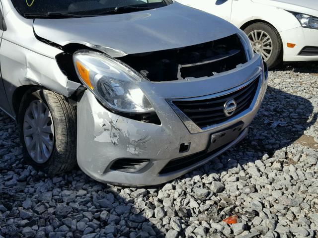 3N1CN7AP8CL895539 - 2012 NISSAN VERSA S SILVER photo 9