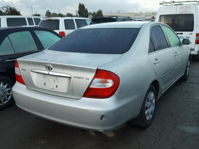 JTDBE32K830240069 - 2003 TOYOTA CAMRY LE SILVER photo 4